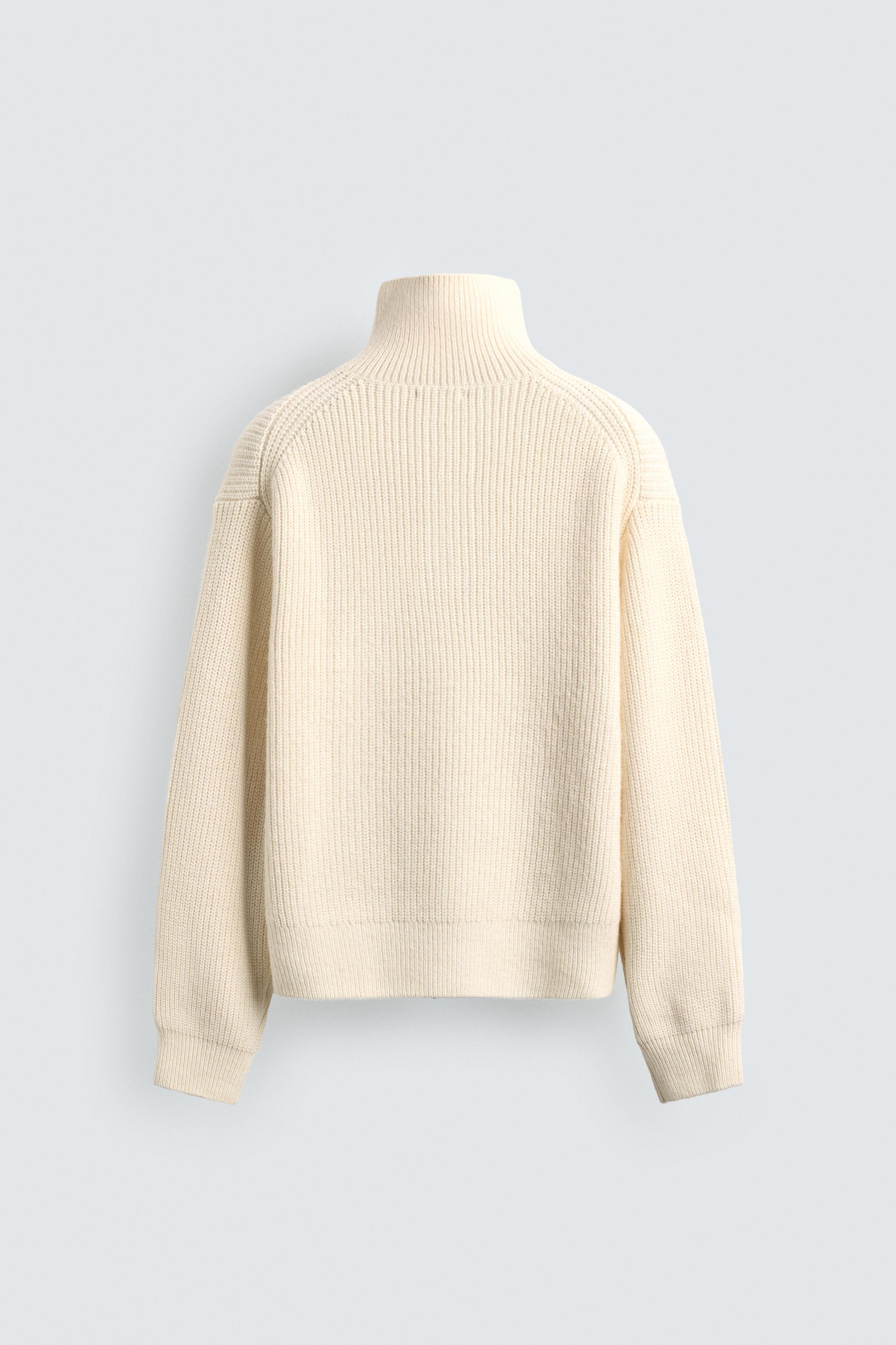 TEXTURED MOCK NECK JUMPER